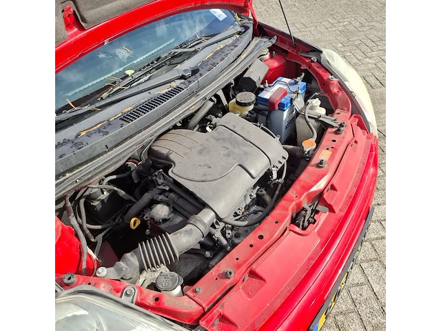 Personenauto, daihatsu, serion 2, 1.0 12v, rood, 2008 - afbeelding 32 van  39