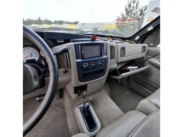 Personenauto, dodge, ram 1500, 2002 - afbeelding 14 van  100