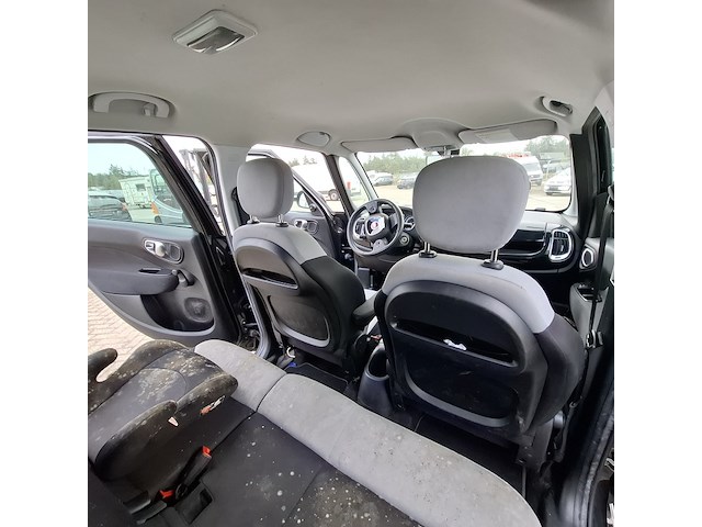 Personenauto fiat, 500 l 0.9, zwart, bouwjaar 2013 - afbeelding 16 van  47