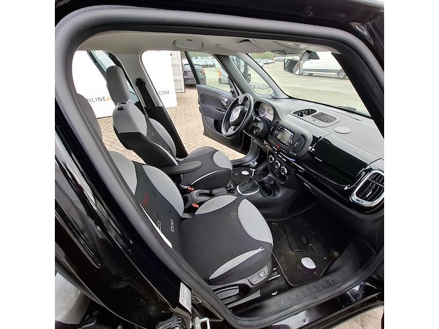 Personenauto fiat, 500 l 0.9, zwart, bouwjaar 2013 - afbeelding 17 van  47