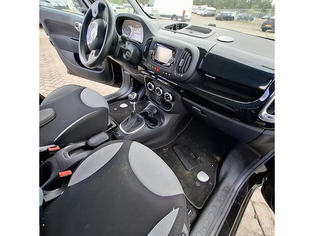 Personenauto fiat, 500 l 0.9, zwart, bouwjaar 2013 - afbeelding 18 van  47