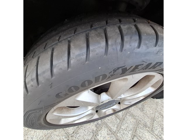 Personenauto fiat, 500 l 0.9, zwart, bouwjaar 2013 - afbeelding 20 van  47