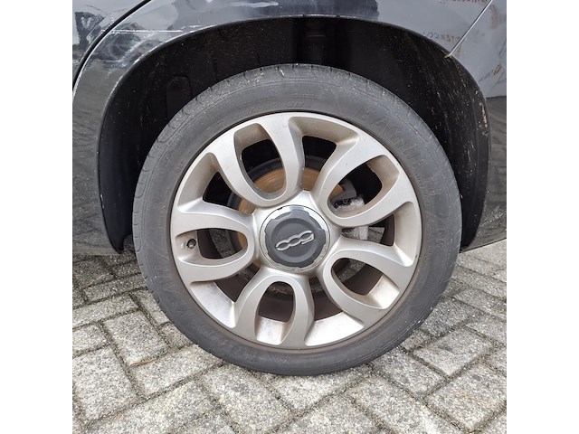 Personenauto fiat, 500 l 0.9, zwart, bouwjaar 2013 - afbeelding 22 van  47