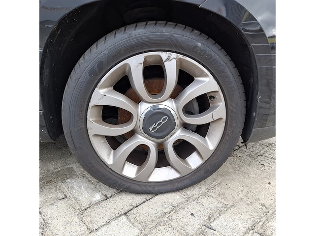 Personenauto fiat, 500 l 0.9, zwart, bouwjaar 2013 - afbeelding 25 van  47