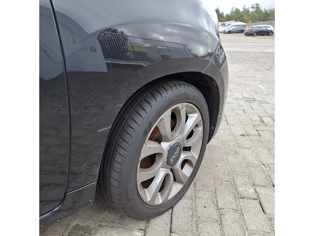 Personenauto fiat, 500 l 0.9, zwart, bouwjaar 2013 - afbeelding 29 van  47