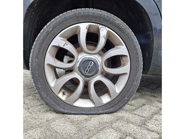 Personenauto fiat, 500 l 0.9, zwart, bouwjaar 2013 - afbeelding 39 van  47