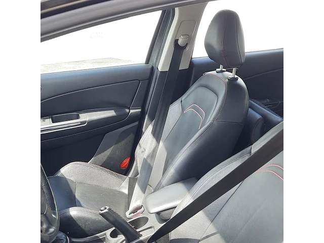 Personenauto fiat, bravo 1.9 multijet sport, bouwjaar 2009 - afbeelding 31 van  54