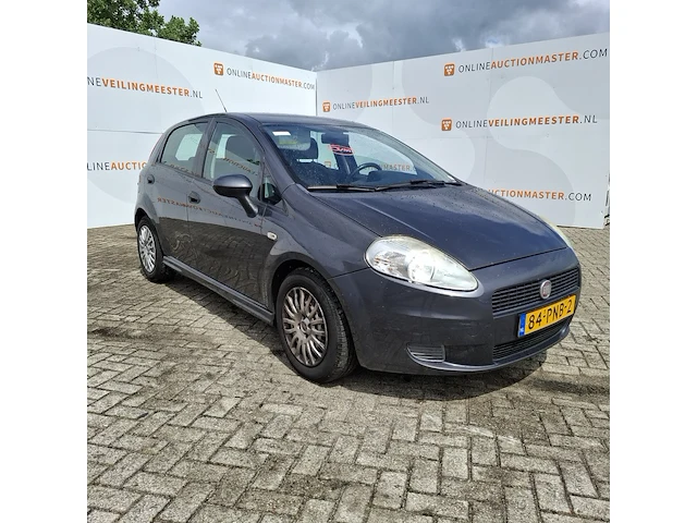 Personenauto fiat, grande punto 1.3 m-jet actual, bouwjaar 2011 - afbeelding 23 van  32