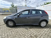 Personenauto fiat, grande punto 1.3 m-jet actual, bouwjaar 2011 - afbeelding 31 van  32
