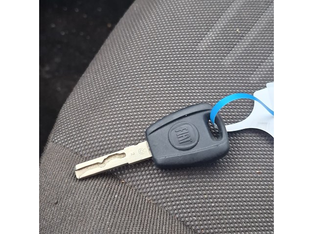 Personenauto fiat , grande punto 1.4 dynamic, bouwjaar 2007 - afbeelding 8 van  45