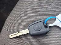 Personenauto fiat , grande punto 1.4 dynamic, bouwjaar 2007 - afbeelding 8 van  45