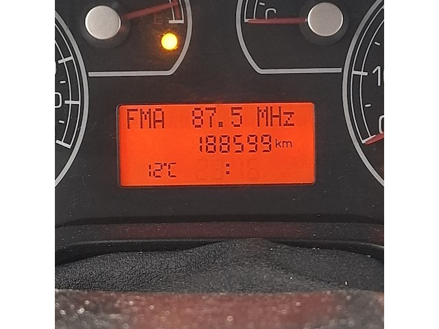 Personenauto fiat , grande punto 1.4 dynamic, bouwjaar 2007 - afbeelding 14 van  45