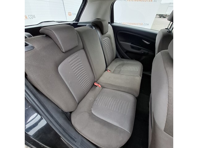 Personenauto fiat , grande punto 1.4 dynamic, bouwjaar 2007 - afbeelding 27 van  45