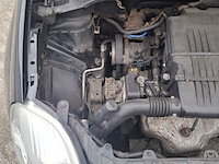 Personenauto fiat , grande punto 1.4 dynamic, bouwjaar 2007 - afbeelding 31 van  45