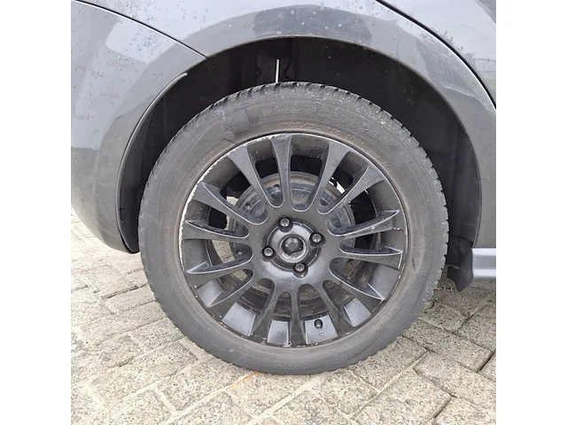 Personenauto, fiat, grande punto 1.4, grijs, 2009 - afbeelding 35 van  52