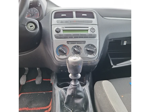 Personenauto fiat, grande punto 1.4 nerobianco, bouwjaar 2009 - afbeelding 11 van  31