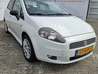 Personenauto fiat, grande punto 1.4 nerobianco, bouwjaar 2009 - afbeelding 23 van  31