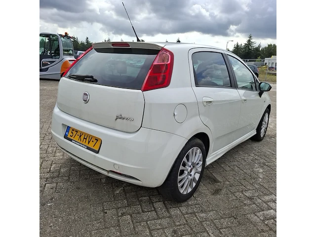 Personenauto fiat, grande punto 1.4 nerobianco, bouwjaar 2009 - afbeelding 27 van  31