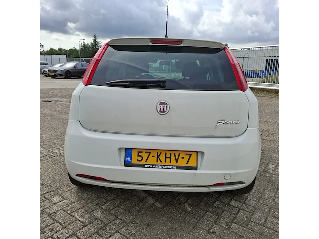 Personenauto fiat, grande punto 1.4 nerobianco, bouwjaar 2009 - afbeelding 28 van  31