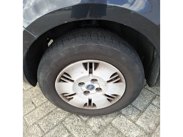 Personenauto fiat, panda 1.2, bouwjaar 2004 - afbeelding 2 van  27