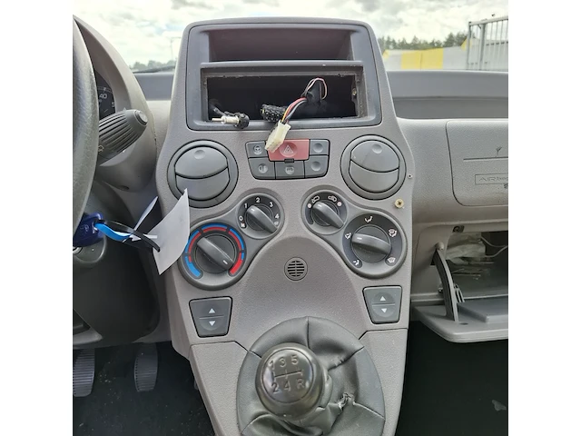 Personenauto fiat, panda 1.2, bouwjaar 2004 - afbeelding 10 van  27