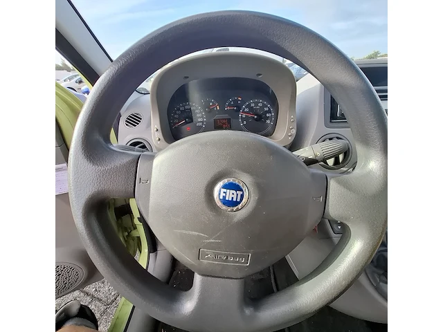 Personenauto fiat, panda 1.2 dynamic, 2004 - afbeelding 4 van  37