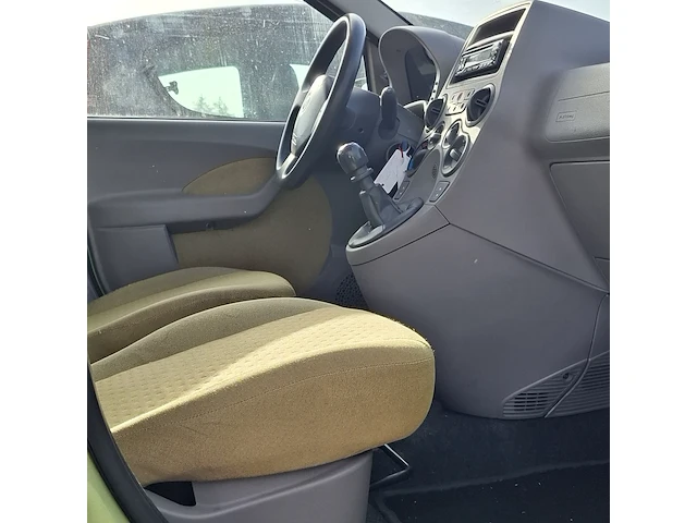 Personenauto fiat, panda 1.2 dynamic, 2004 - afbeelding 14 van  37