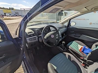 Personenauto fiat, punto 1.4 edizione lusso, bouwjaar 2009 - afbeelding 4 van  40