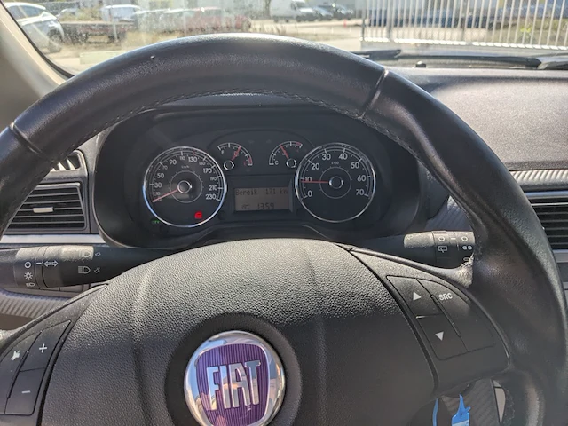 Personenauto fiat, punto 1.4 edizione lusso, bouwjaar 2009 - afbeelding 6 van  40