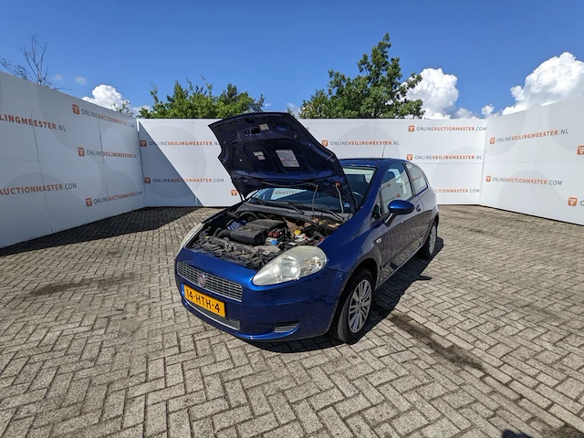 Personenauto fiat, punto 1.4 edizione lusso, bouwjaar 2009 - afbeelding 17 van  40