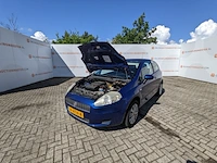 Personenauto fiat, punto 1.4 edizione lusso, bouwjaar 2009 - afbeelding 17 van  40