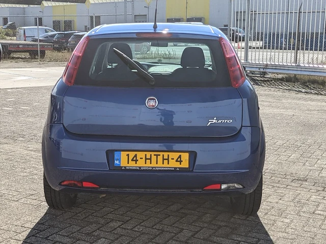 Personenauto fiat, punto 1.4 edizione lusso, bouwjaar 2009 - afbeelding 38 van  40