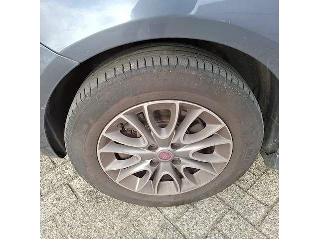 Personenauto fiat, punto evo 1.3 m-jet dynamic, bouwjaar 2011 - afbeelding 3 van  34