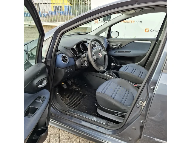 Personenauto fiat, punto evo 1.3 m-jet dynamic, bouwjaar 2011 - afbeelding 7 van  34