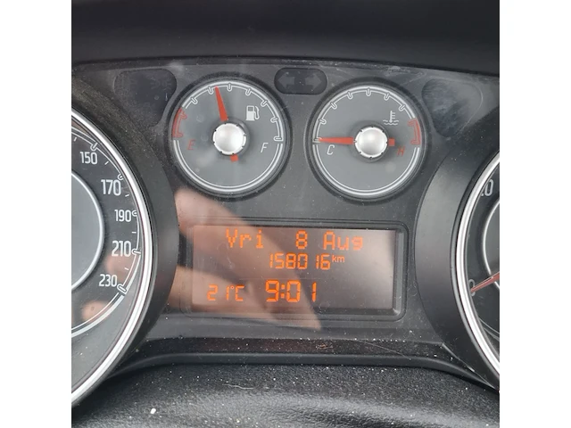 Personenauto fiat, punto evo 1.3 m-jet dynamic, bouwjaar 2011 - afbeelding 9 van  34