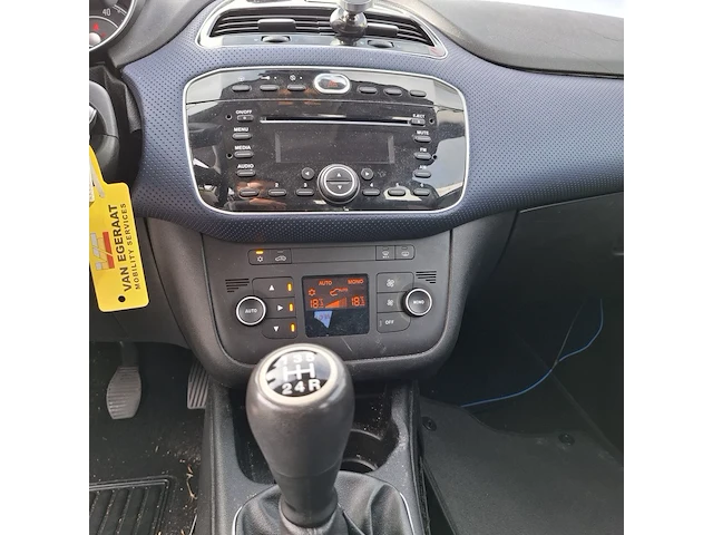 Personenauto fiat, punto evo 1.3 m-jet dynamic, bouwjaar 2011 - afbeelding 14 van  34