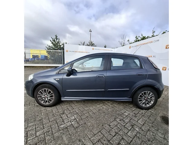 Personenauto fiat, punto evo 1.3 m-jet dynamic, bouwjaar 2011 - afbeelding 33 van  34