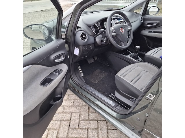 Personenauto, fiat, punto evo 1.4, 2010 - afbeelding 48 van  49