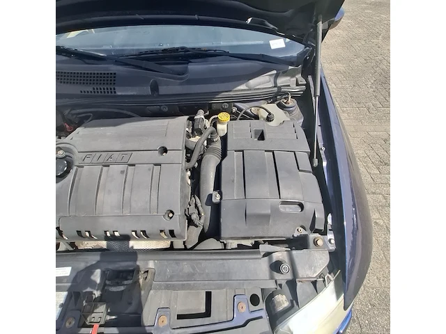 Personenauto fiat, stilo 2.4 20v abarth, bouwjaar 2003 - afbeelding 24 van  33