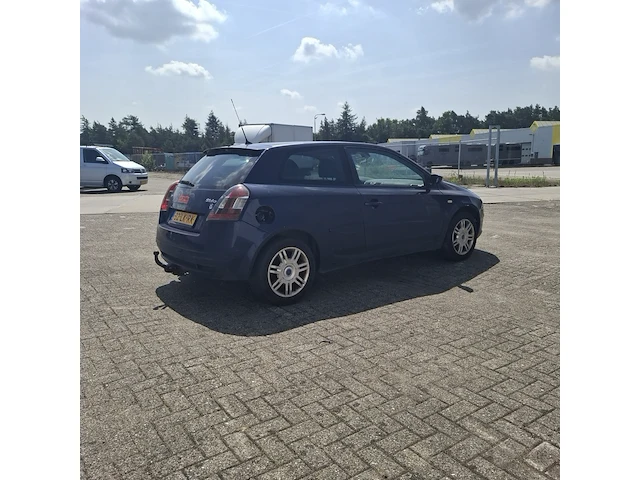 Personenauto fiat, stilo 2.4 20v abarth, bouwjaar 2003 - afbeelding 31 van  33