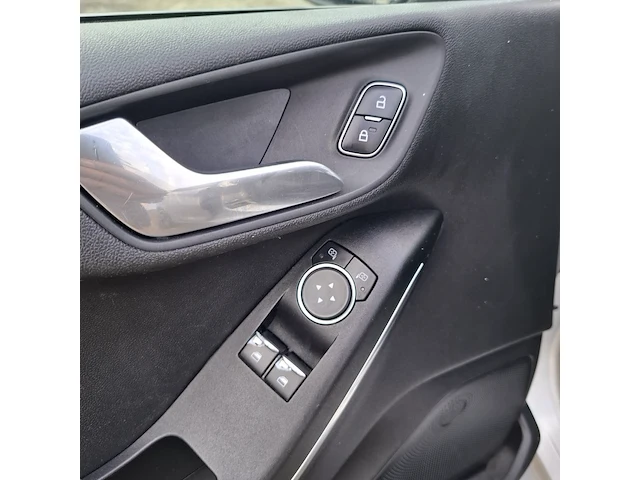 Personenauto ford, fiesta 1.0 ecoboost titanium, grijs, bouwjaar 2018 - afbeelding 14 van  53