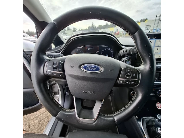 Personenauto ford, fiesta 1.0 ecoboost titanium, grijs, bouwjaar 2018 - afbeelding 16 van  53