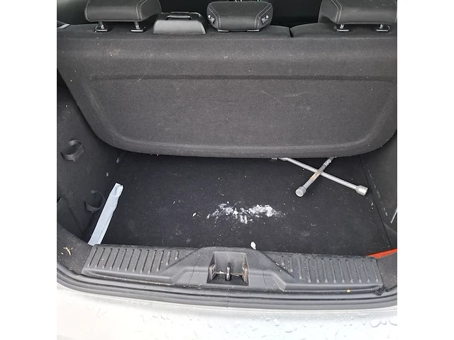 Personenauto ford, fiesta 1.0 ecoboost titanium, grijs, bouwjaar 2018 - afbeelding 33 van  53