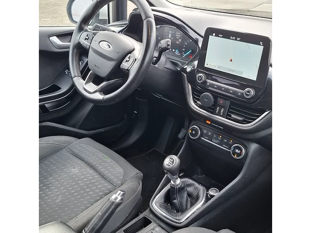 Personenauto ford, fiesta 1.0 ecoboost titanium, grijs, bouwjaar 2018 - afbeelding 35 van  53