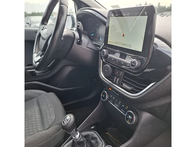 Personenauto ford, fiesta 1.0 ecoboost titanium, grijs, bouwjaar 2018 - afbeelding 38 van  53