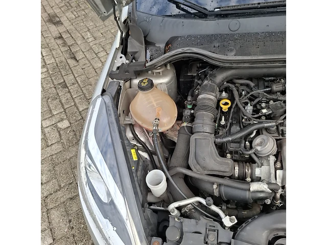 Personenauto ford, fiesta 1.0 ecoboost titanium, grijs, bouwjaar 2018 - afbeelding 40 van  53