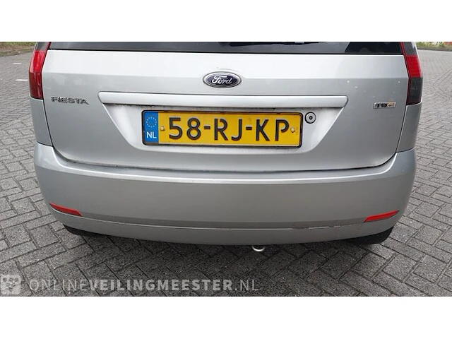Personenauto ford, fiesta 1.3 diesel, bouwjaar 2005 - afbeelding 7 van  36