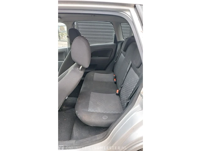 Personenauto ford, fiesta 1.3 diesel, bouwjaar 2005 - afbeelding 15 van  36