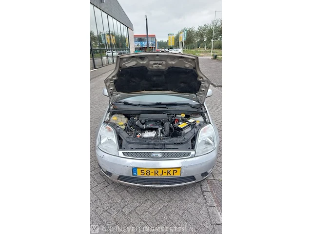 Personenauto ford, fiesta 1.3 diesel, bouwjaar 2005 - afbeelding 28 van  36