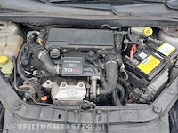 Personenauto ford, fiesta 1.3 diesel, bouwjaar 2005 - afbeelding 29 van  36